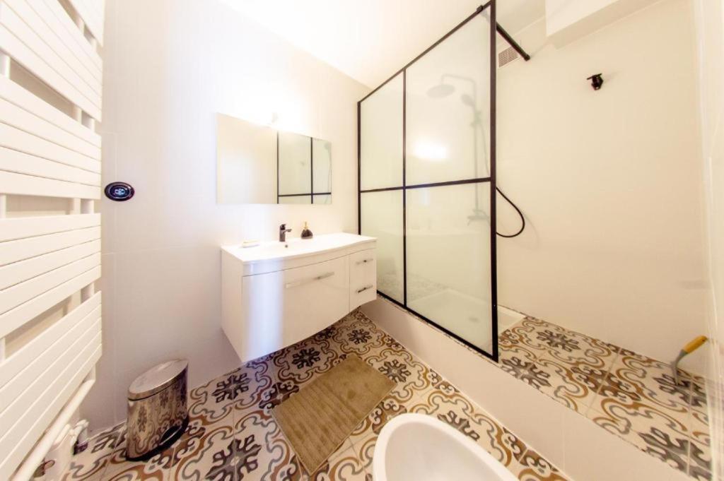 Retromirabeau - Chambre Suite & Appartements De Charme - Localisation Premium Narbonne Buitenkant foto